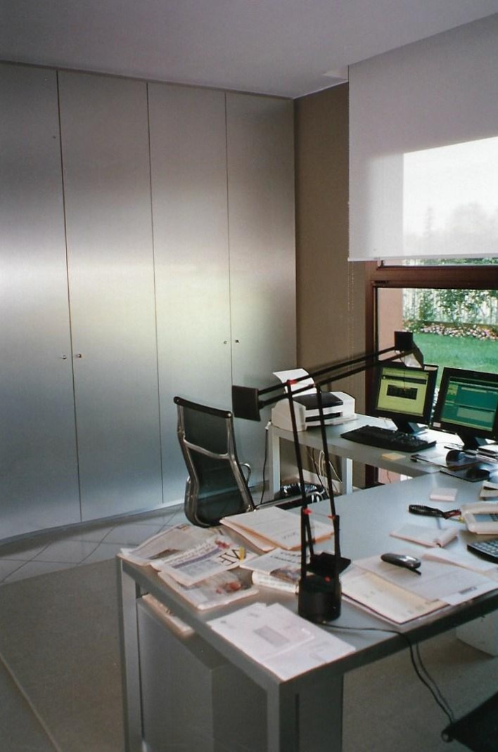 HEADQUARTER OFFICE 10